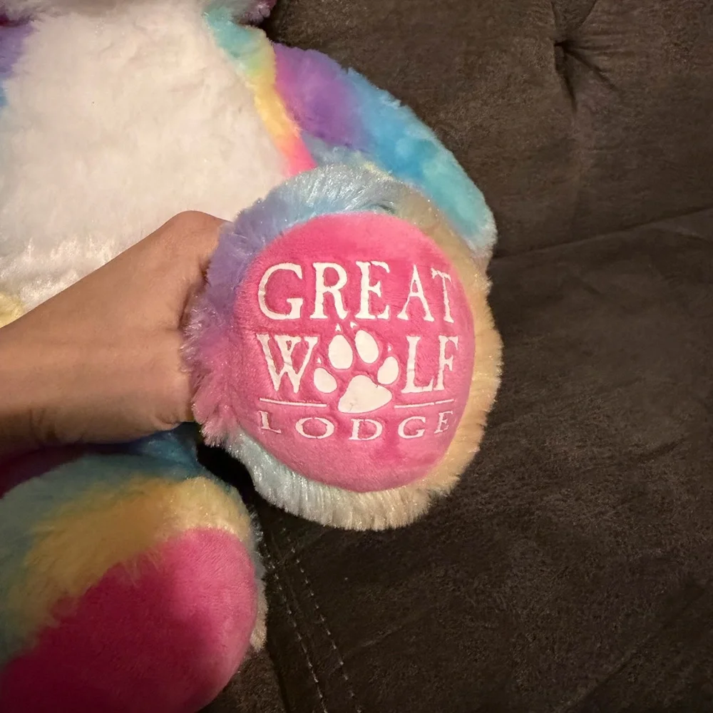 Build A Bear Great Wolf Lodge Exclusive Rainbow Wolf Plush 17